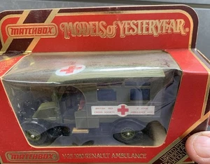 Matchbox Yesteryear Y25 1910 Renault Ambulance British Red Cross New in C9 NewBx - Picture 1 of 1