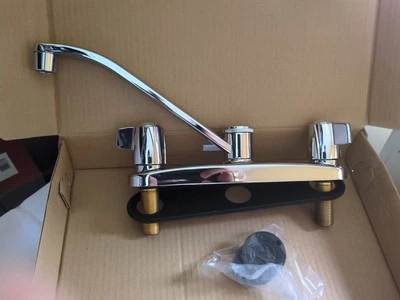 Peerless P221LF Kitchen Faucet 1.8 gpm, 8" Center Swivel Spout Chrome New Sealed - Image 1 of 4