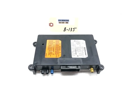 2012-2018 MERCEDES BENZ CLS550 BLUETOOTH COMMUNICATION CONTROL MODULE OEM. - Image 1 of 4
