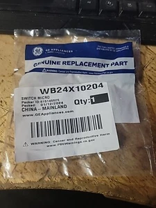 Genuine OEM GE Microwave Door Interlock Switch WB24X10204 - Picture 1 of 2