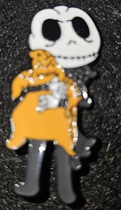 Nightmare Before Christmas Pin - Picture 1 of 3