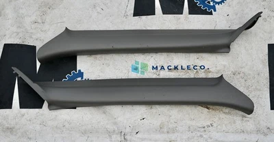 Subaru Forester 2002 parabrisas delantero moldura de pilar gris diestro moldura de pilar Foto 1 de 4