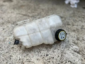 VOLVO V40 2012-DIESEL EXPANSION OVERFLOW BOTTLE TANK RESERVOIR 2012-ON 31338764 - Picture 1 of 3