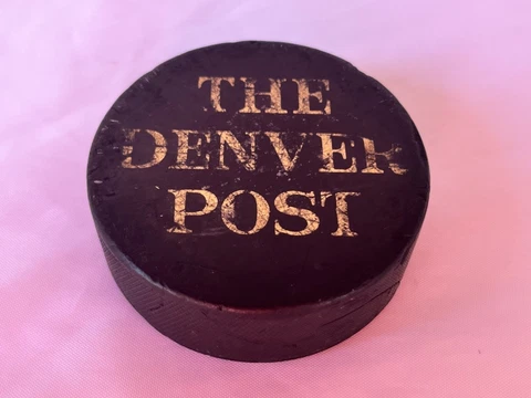 Vintage 1981 DENVER POST COLORADO ROCKIES GAME USED PUCK NHL HOCKEY 12/26 Cover