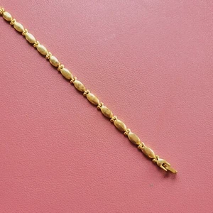Gold tone link chain bracelet pre-owned 18cm full length - Picture 1 of 2