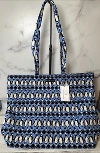Vera Bradley Playful Penguins blaue Beuteltasche • 24" Höhe bis zur Oberseite der Riemen • Neu mit Etikett - Bild 1 von 5