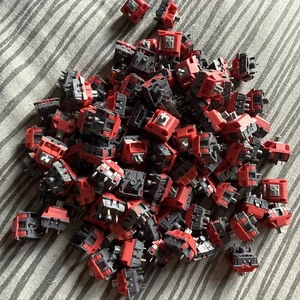 Keygeek Guns N Roses Keyboard Switches Keys in Cheese Studio x110 - Zdjęcie 1 z 2