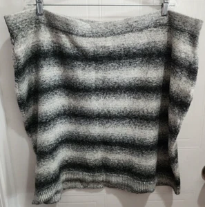 Lane Bryant Womens Woven Sweater Stretch Striped Pencil Skirt Gray Plus Sz 26/28 - Picture 1 of 8