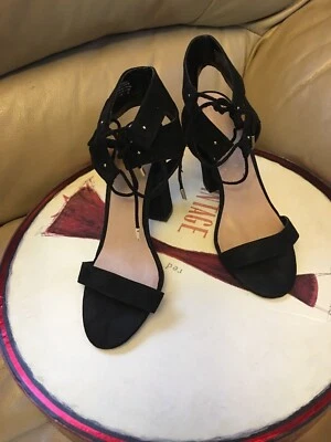 Sandálias pretas de salto com cadarço Mix nº 6 tamanho 7,5 - Imagem 1 de 4