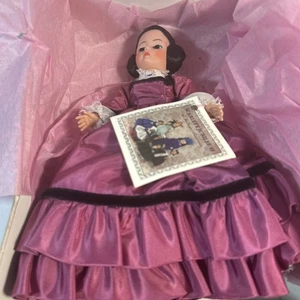 ~ EINE MADAME ALEXANDER PUPPE 10 ZOLL KLEINE FRAUEN MELANIE PORTRETTES #1101 - Bild 1 von 3