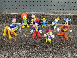 1994 Vtg Mickey and Friends at Epcot Center Toys PVC Set - Picture 1 of 7