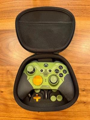 Mando Microsoft Xbox Series X Halo Infinite Edición Limitada con Estuche Foto 1 de 4