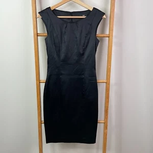 Cue Sheath Dress Womens 6 Black Knee Length Sleeveless Boat Neck Lined Business - Picture 1 of 10