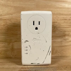 Zyxel PLA5456 White 1800Mbps Pass-Thru Powerline 2-Port Gigabit Ethernet Adapter - Picture 1 of 3