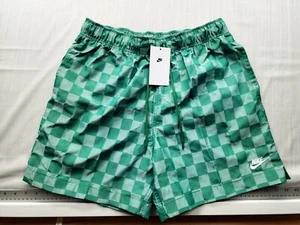 NEW Nike Club Flow Checkered Green Shorts FN3098 Men's Size Medium - Picture 1 of 18