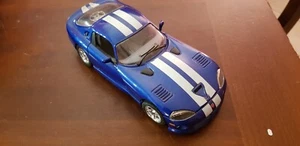 BURAGO BBURAGO 1/24 DODGE VIPER GTS BLU VINTAGE - Foto 1 di 7