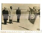 ORIGINAL PRESSEFOTO:1961 TUNIS: PRESIDENT N´KRUMAH with BOURGUIBA & FERHAT ABBAS