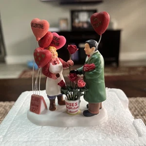 Retired Dept 56 Christmas in the City For Your Sweetheart # 58987 w/ Box - Picture 1 of 5