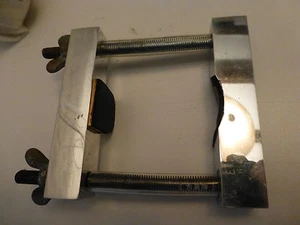 GEIGENGITARRENBAUER HALS INSTALLATIONSKLEMME, SCHÖNE QUALITÄT, NEU, UK VERKÄUFER!! - Bild 1 von 3