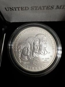 2013-W Girl Scouts of the USA Centennial dollar en argent non circulé avec certificat d'authenticité et étui - Photo 1 sur 4