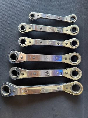 Juego de llaves de trinquete Mac Tools 6 y 12 Pt desplazamiento reversible métrico 9MM-21MM Foto 1 de 4