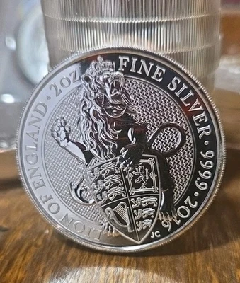 Reino Unido Queens Beast Lion Of England 2016 2 oz plata 0,9999 BU #3 Foto 1 de 4