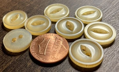 Juego de 8 botones de ojo de gato de plástico amarillo de 2 agujeros 15 mm 9/16" 16127 de colección NOS Foto 1 de 2