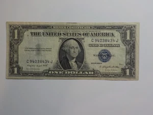 Billete de 1 dólar certificado de plata 1935 papel moneda una moneda sello azul billete EE. UU. - Imagen 1 de 2