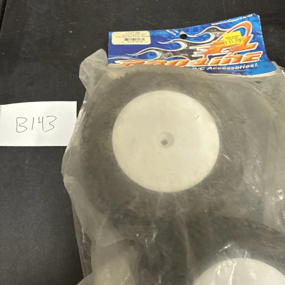 Tmaxx Savage Revo Pro-Line Crime Fighter Mt Tires 1121-00 3.2" B143 - Image 1 of 1