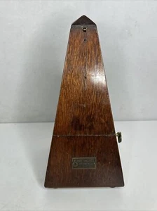 Vintage Shattingers St. Louis, MO Metronome Wooden Working - Picture 1 of 14