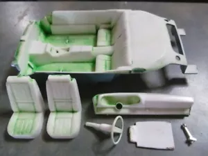 Camaro SS 1970 edición anual modelo AMT interior de automóvil - Imagen 1 de 1