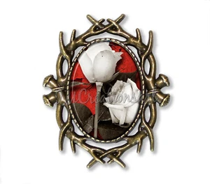 Lovely White Rose on Red Motif OVAL Thorn BROOCH pin Jewelry - Picture 1 of 2