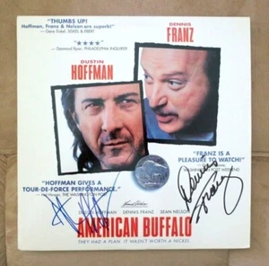 Die "American Buffalo" Laserdisc signiert von Dustin Hoffman & Dennis Franz - Bild 1 von 3
