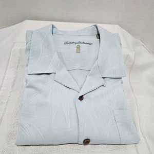 Tommy Bahama Y2K Men's Lg Light Blue Tone-on-Tone Tropical Print 100% Silk - Picture 1 of 7