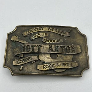 HOYT AXTON BELT BUCKLE INDIANA METAL CRAFT 4" x 2 3/8" Country Western Gospel - Imagen 1 de 6