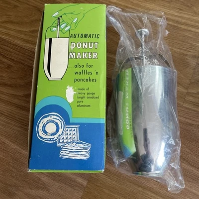 FABRICANTE AUTOMÁTICO DE DONUTS NUEVO DE NUESTRA PROPIA EMPRESA DE FERRETERÍA HECHO EN HONG KONG Foto 1 de 4