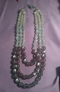 Dreifacher Strang rauchgrau milchig klar SELTEN Lucite Perlen Halskette  - Bild 1 von 6