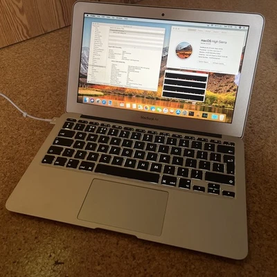 MacBook Air 11 Zoll 2015 I7 8GB RAM 512GB SSD - Bild 1 von 4