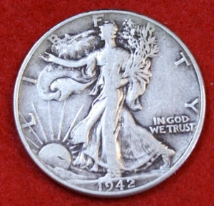Moneda de medio dólar Walking Liberty 1942-P 90 % plata circulada WL507 B1 - Imagen 1 de 2