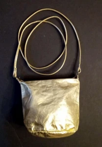 Mini Crossbody Bucket Handtasche Vintage dünn gold Kunstleder 80er Metallic gebrochen Reißverschluss - Bild 1 von 6