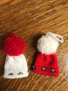 Vintage Pair Set/2 3” Knitted Crochet Stocking Cap Ornaments White Red - Picture 1 of 1