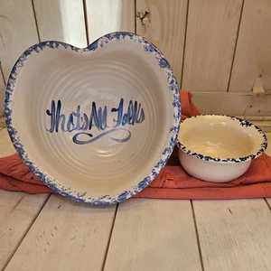 Heart Shaped Pottery Popcorn Bowl Stoneware/Spongeware / Stoneware serving Bowl - Picture 1 of 9