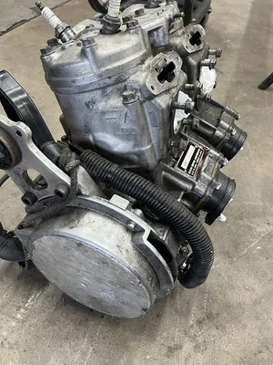 Arctic Cat M8 2007 motor completo 99 Foto 1 de 4