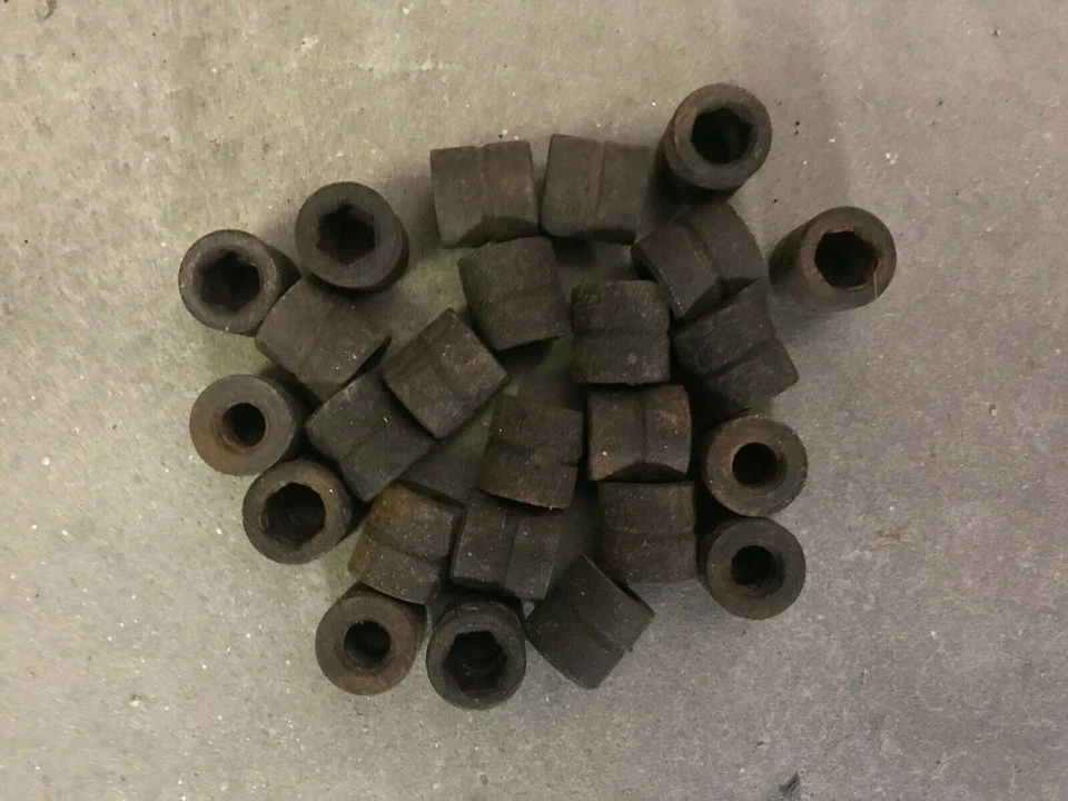 Juego de 24 pernos de culata Porsche 911 y 930 1965-89 Foto 1 de 1