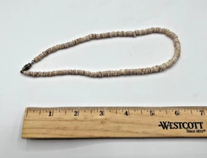 Vintage Puka Shell Necklace 16" Boho Hipper Surfer! - Picture 1 of 5