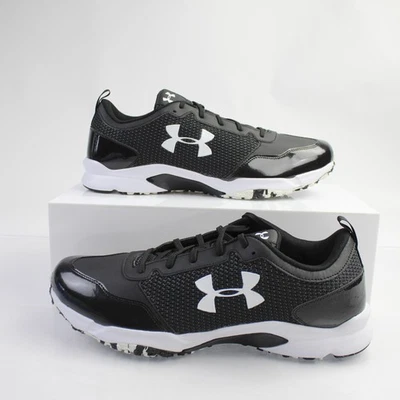 Botín de césped Under Armour para hombre negro/blanco nuevo sin caja Foto 1 de 4