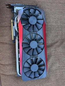 ASUS Radeon R9 390 8GB GDDR5 Video Graphics Card STRIX-R9390X-DC3OC-8GD5-GAMING - Picture 1 of 11