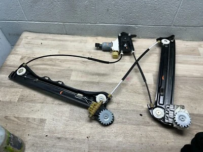 MOTOR REGULADOR VENTANA PASAJERO DELANTERO DERECHO BMW 428I 430I 440I 430I GRAN CUPÉ Foto 1 de 4