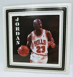 Vintage Michael Jordan Karnevalspreis Pappe gerahmt Foto mit Glas - Bild 1 von 2