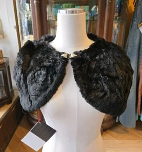 Vtg 1930s/40s Black Shorn Beaver Real Fur Capelet Bakelite/plastic Clasp - Picture 1 of 9